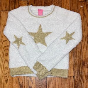 Fluffy sweater/sweatshirt